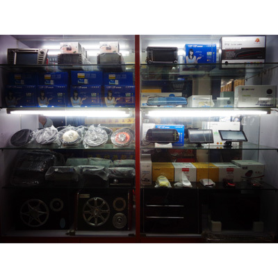 電子產(chǎn)品-左車(chē)道汽車(chē)用品批發(fā)